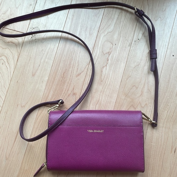 Vera Bradley crossbody - Picture 3 of 3